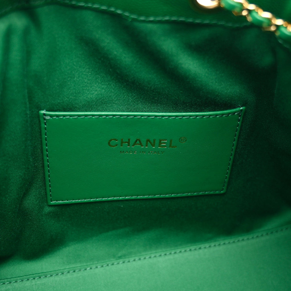 Caviar Quilted Small Chanel 25 Handbag Green