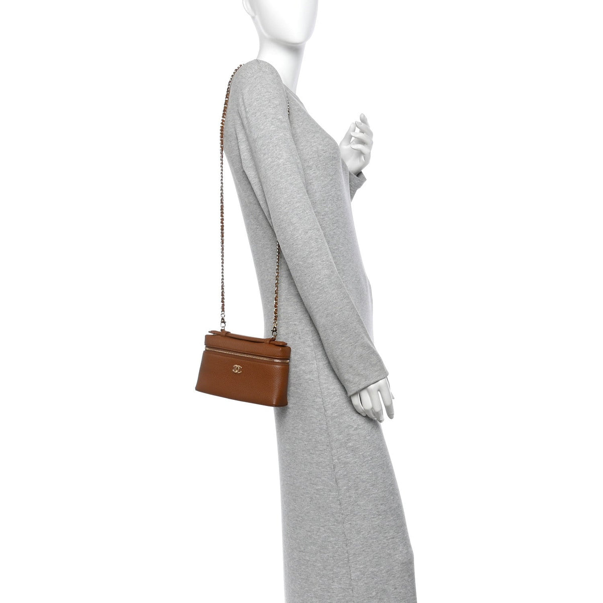 Grained Calfskin Small Supple Trapeze Vanity With Chain Camel