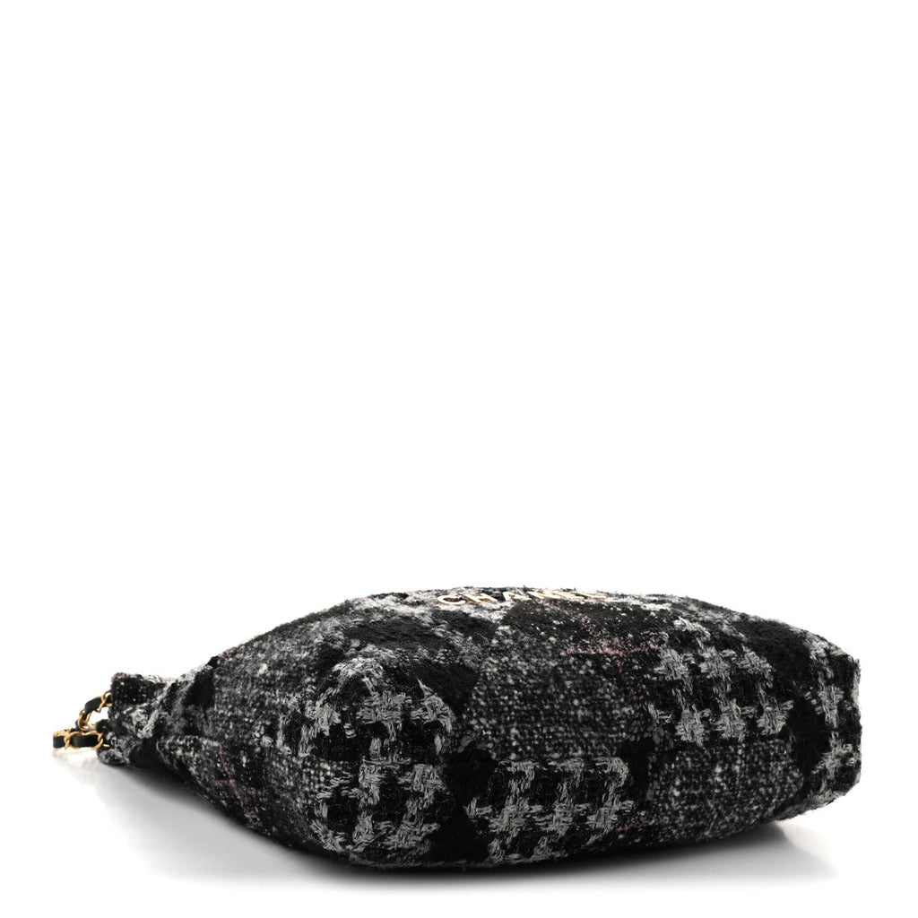 Wool Tweed Quilted Chanel 22 Black Grey Pink
