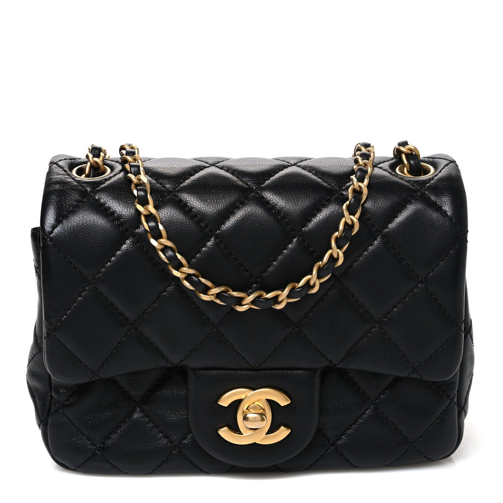 Lambskin Quilted Mini Pearl Crush Flap Black
