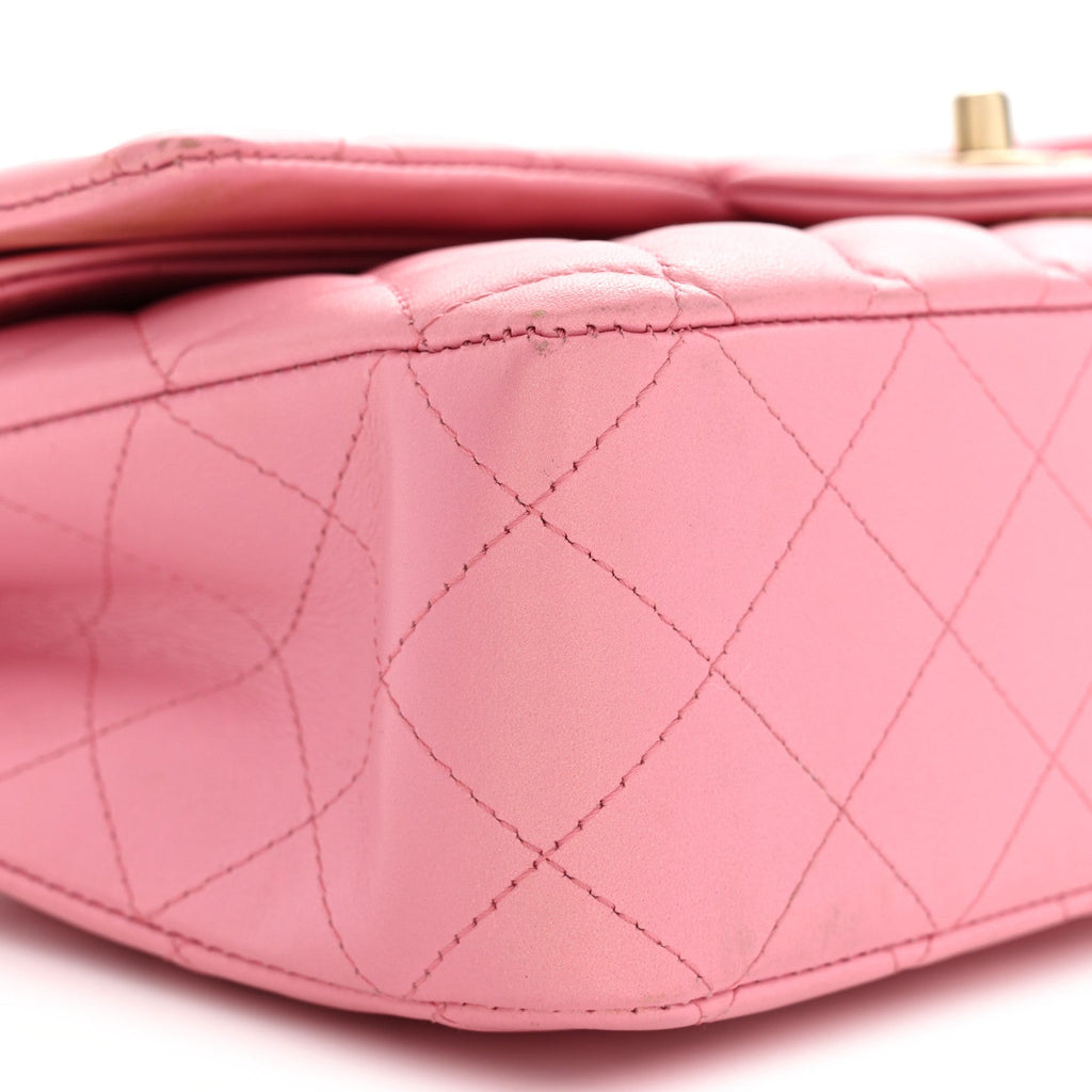 Iridescent Calfskin Quilted Medium Double Flap Pink