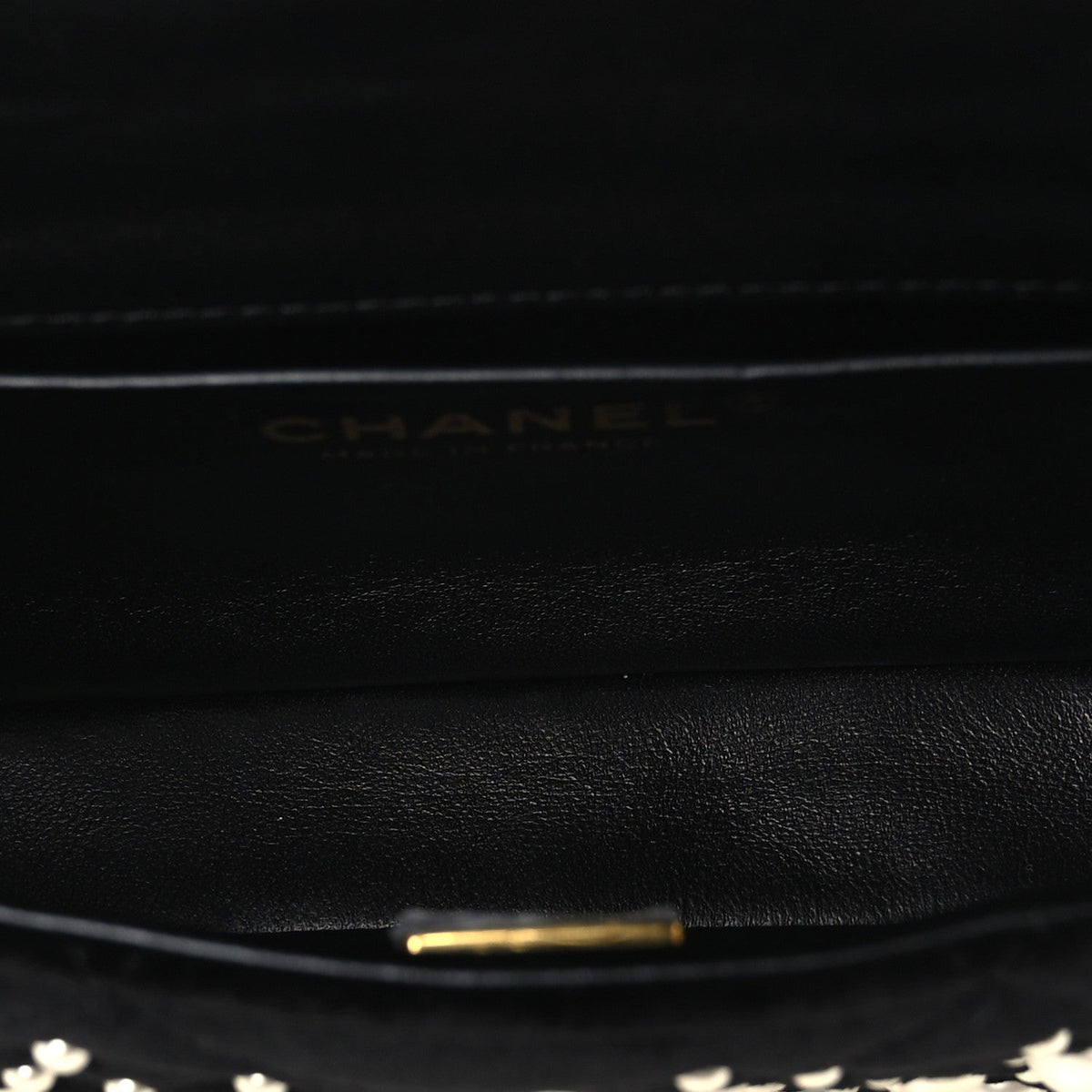 Velvet Pearl Mini Flap Bag Black