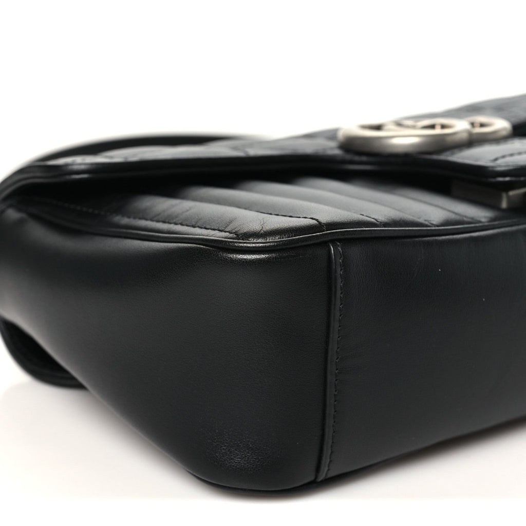 Calfskin Matelasse Aria Small GG Marmont Shoulder Bag Black