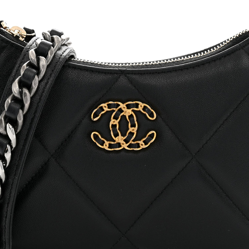 Lambskin Quilted Chanel 19 Hobo Clutch With Chain Black