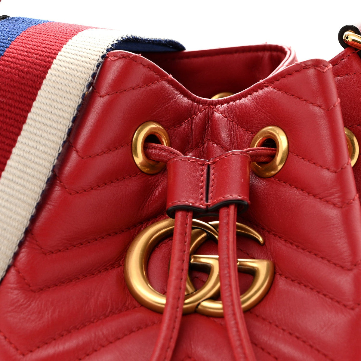 Calfskin Matelasse Sylvie Web GG Marmont Bucket Bag Hibiscus Red