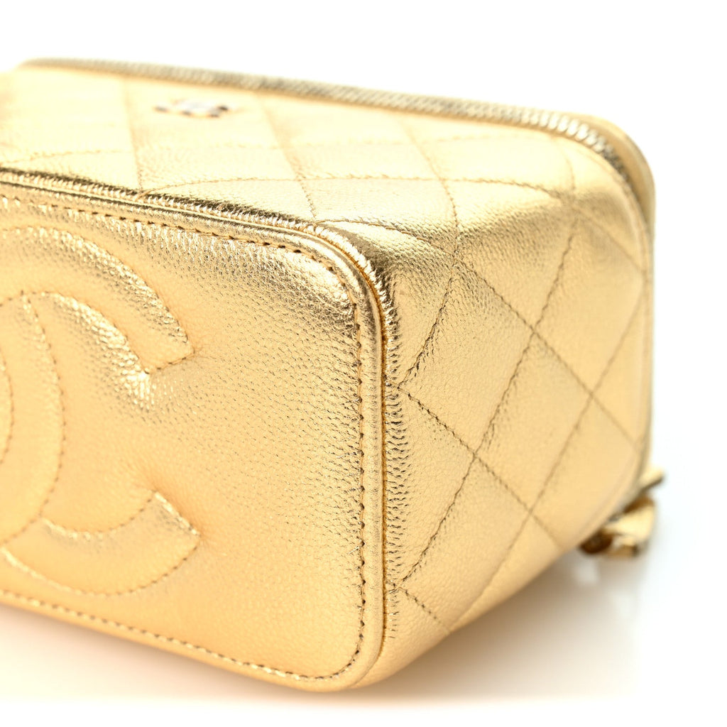 Metallic Caviar Quilted Small Vanity Case With Chain Gold