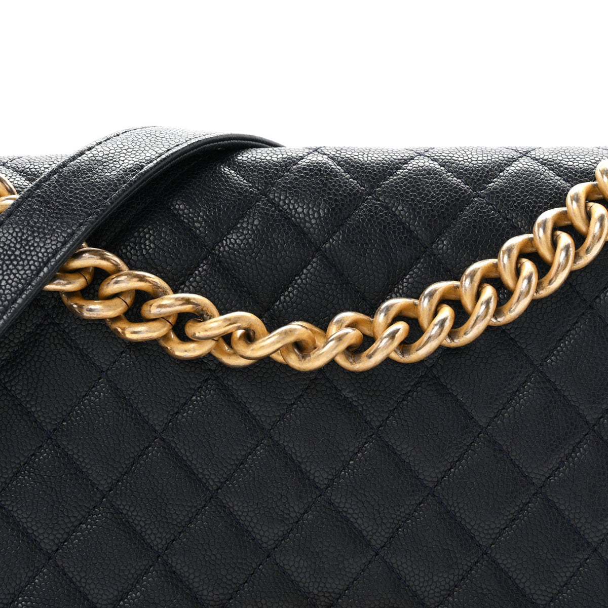 Caviar Quilted Medium Boy Flap Navy