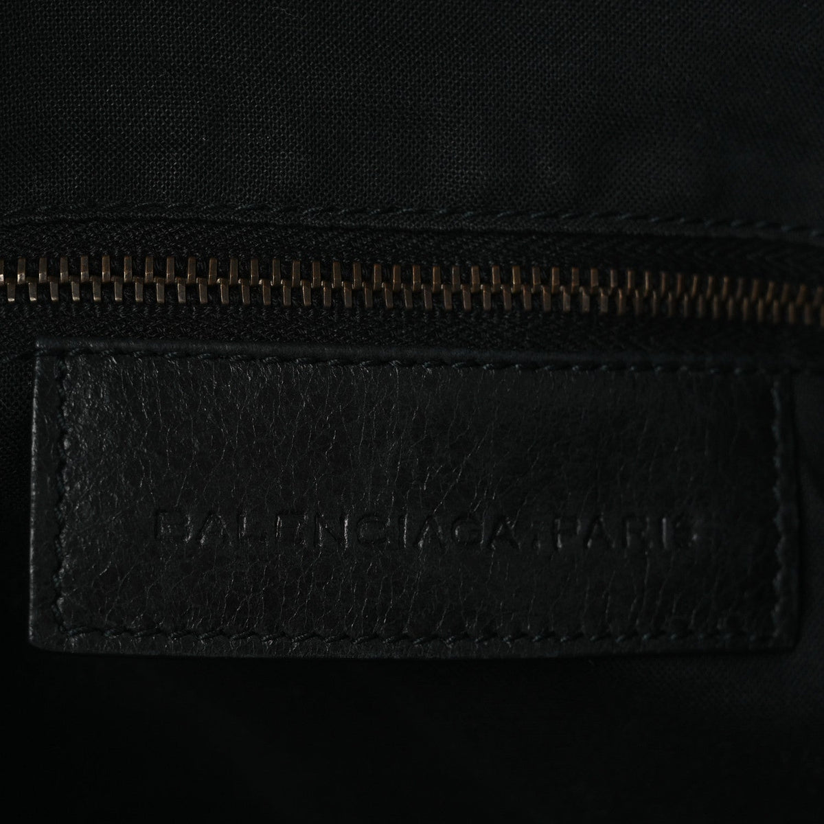 Agneau Classic Hardware Velo Black