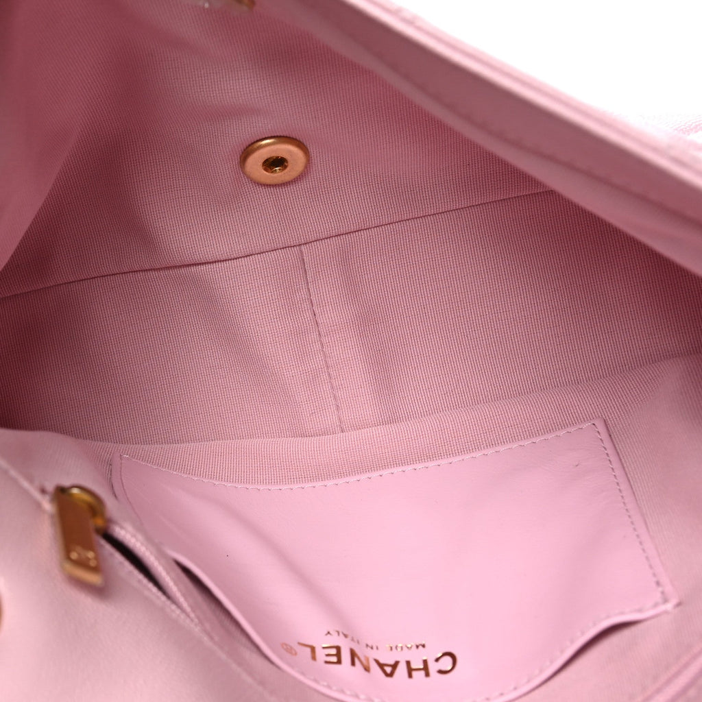 Caviar Quilted Medium Chain Flap  Light Pink