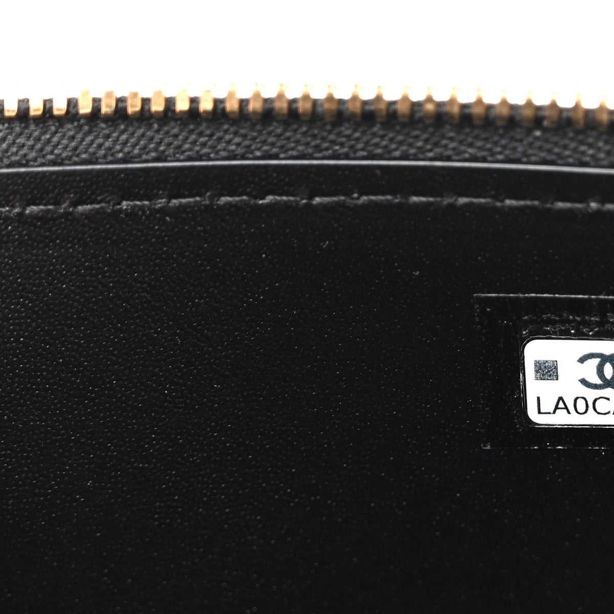 Calfskin Crocodile Embossed Crococo Small Top Handle Vanity Case With Chain Black