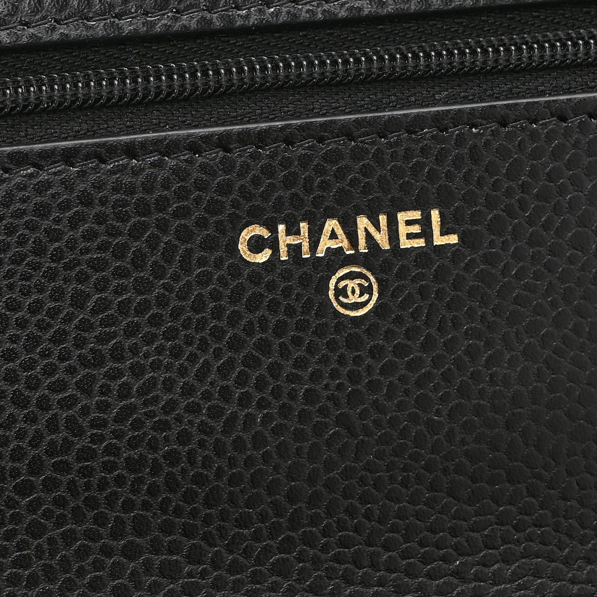 Caviar Quilted CC Turnlock Wallet On Chain WOC Black