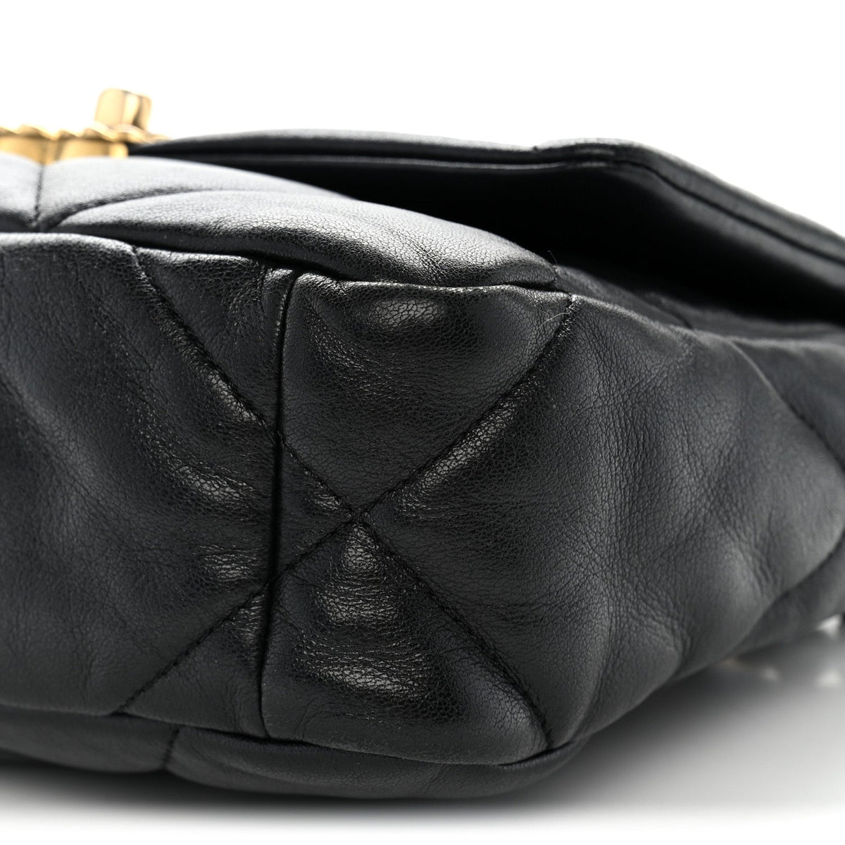 Goatskin Quilted Medium Chanel 19 Flap Black