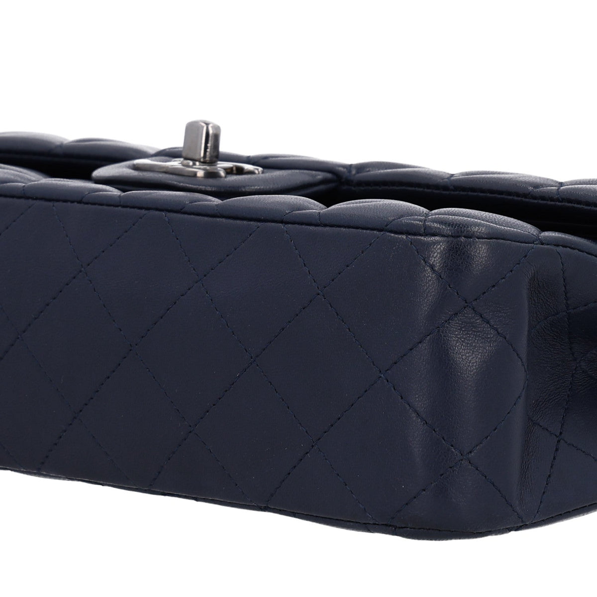 Lambskin Quilted Medium Double Flap Navy