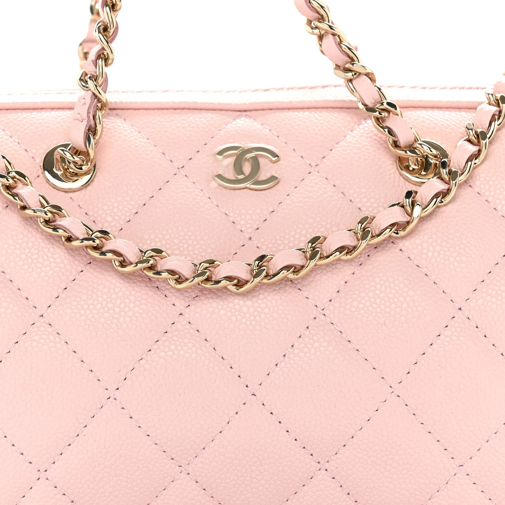 Caviar Quilted Barrel Clutch With Chain Light Pink