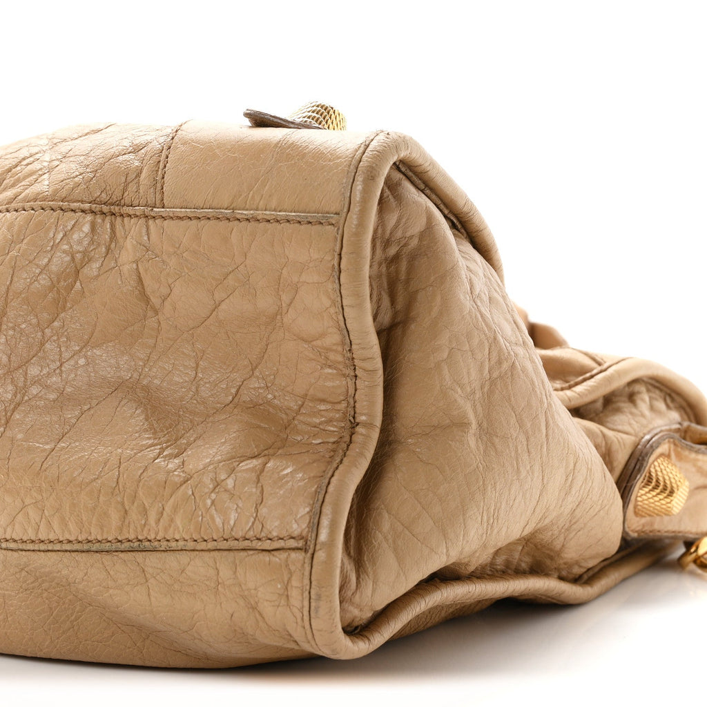 Agneau Giant 21 Gold Hardware City Beige Nougatine