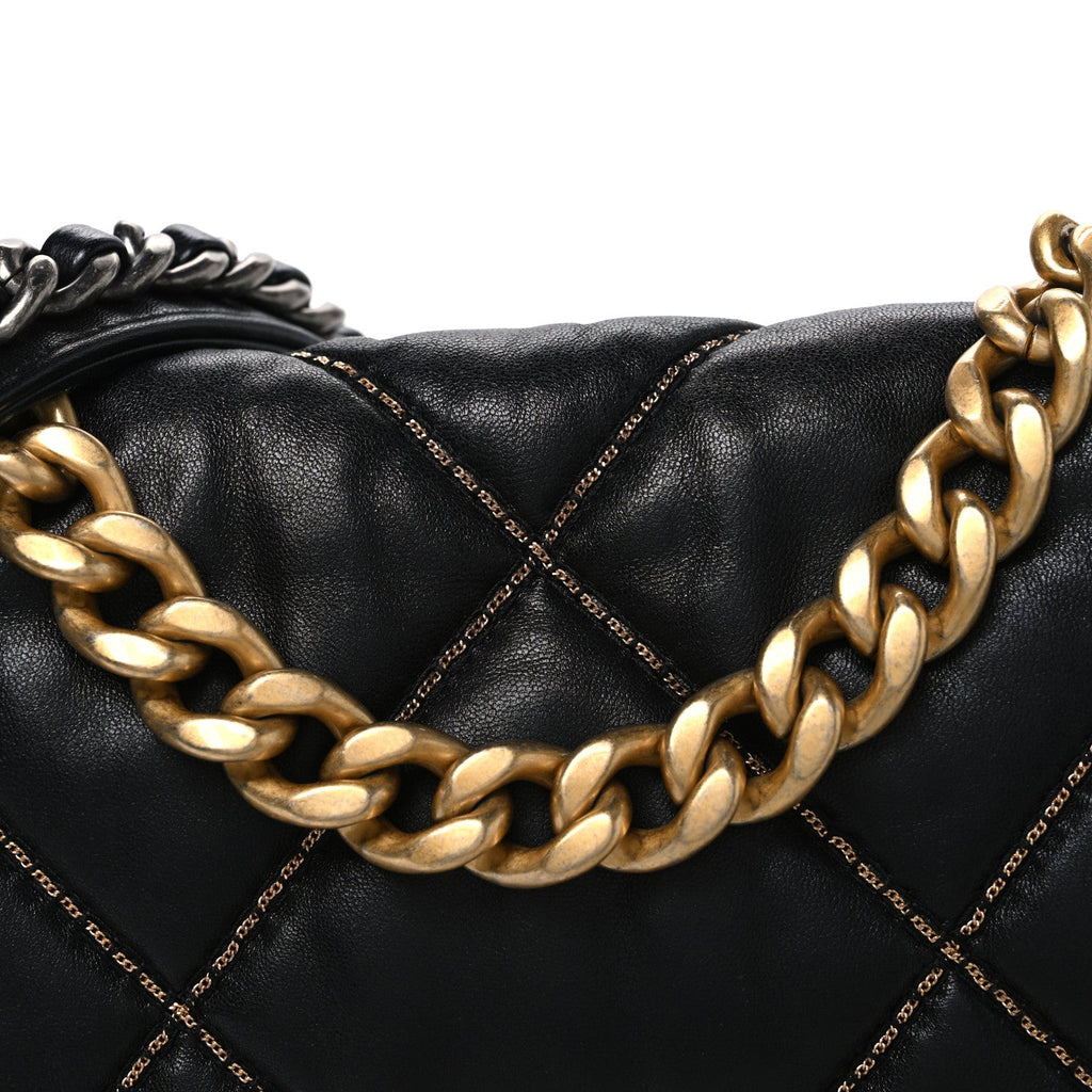 Lambskin Chain Quilted Medium Chanel 19 Flap Black