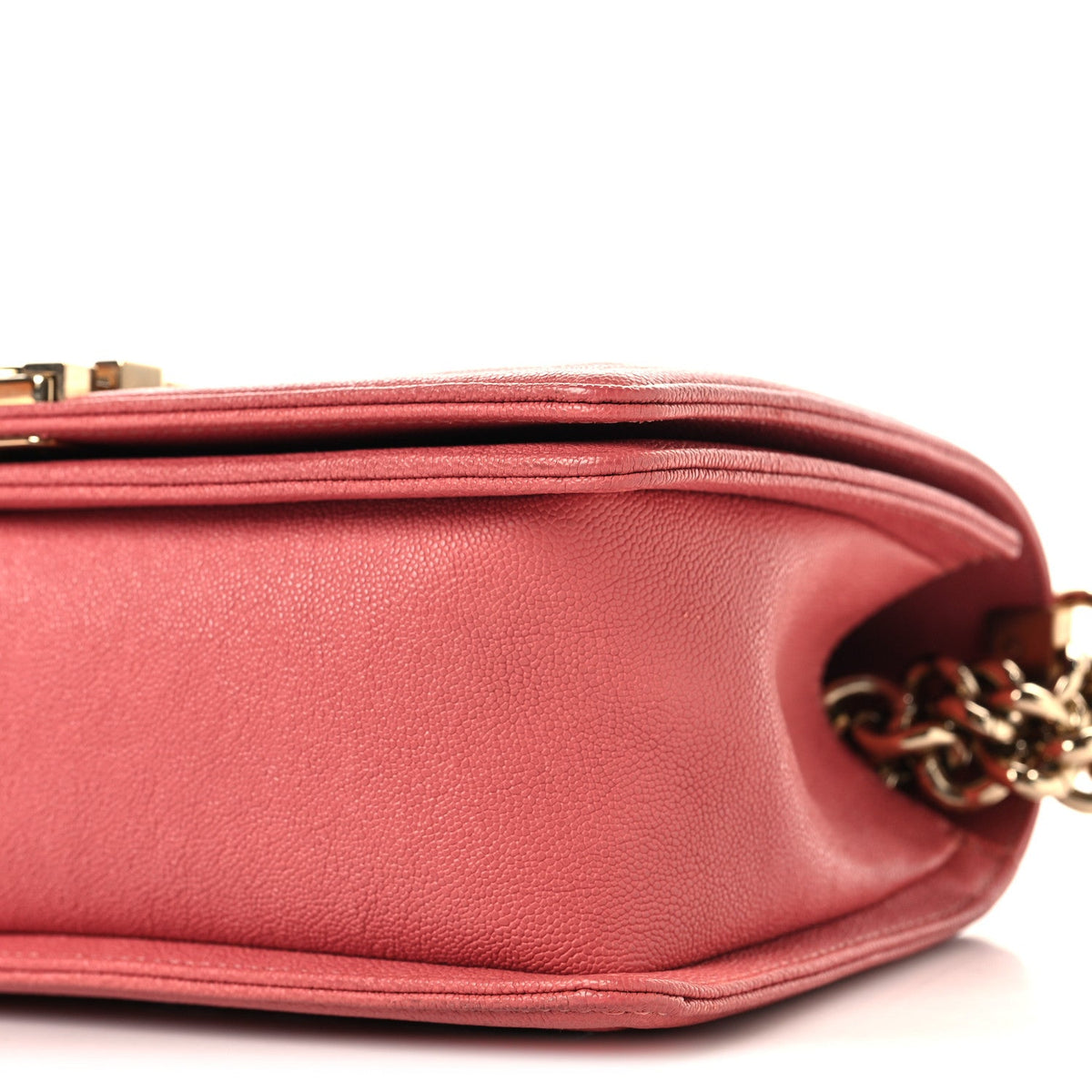 Caviar Chevron Quilted Medium Boy Flap Pink