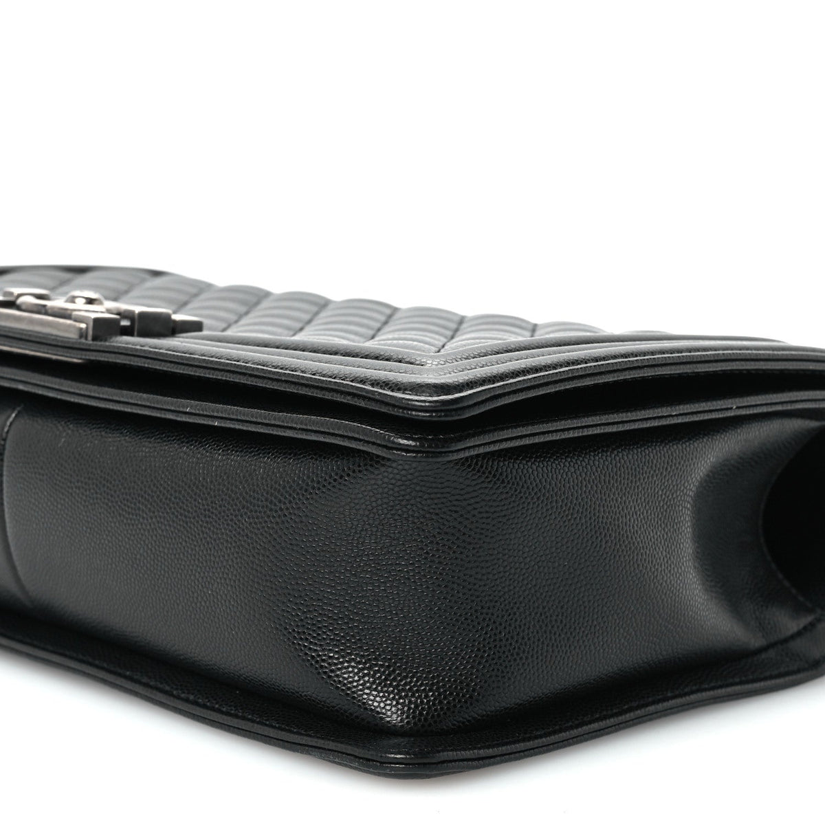 Caviar Quilted New Medium Boy Flap Black
