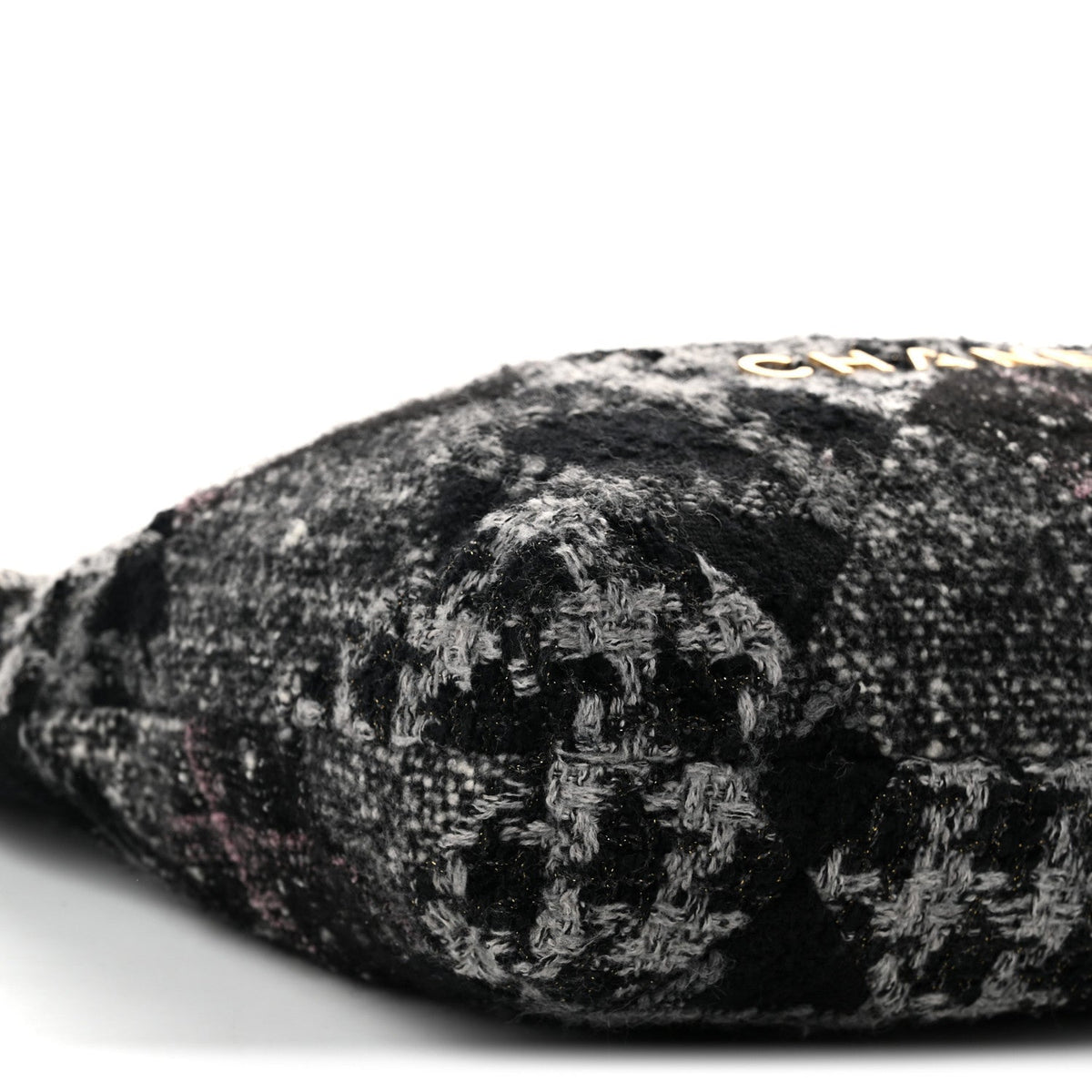 Wool Tweed Quilted Chanel 22 Black Grey Pink