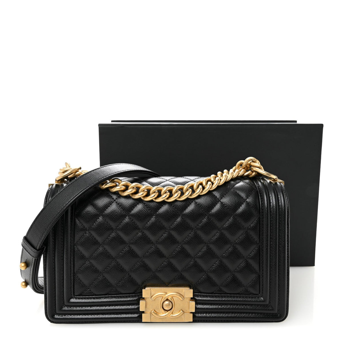 Caviar Quilted Medium Boy Flap Black