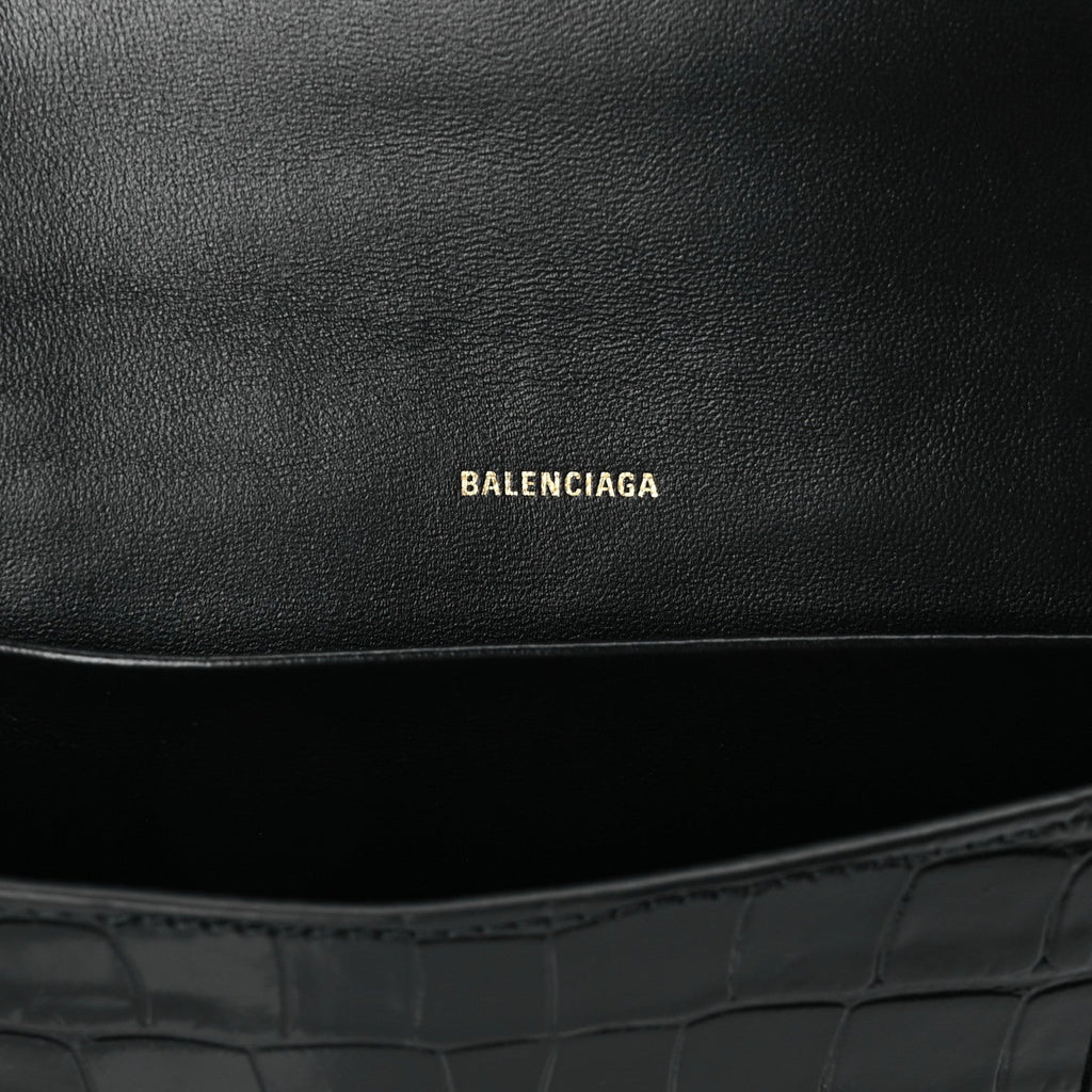 Shiny Calfskin Crocodile Embossed Hourglass Gusset Pouch Black