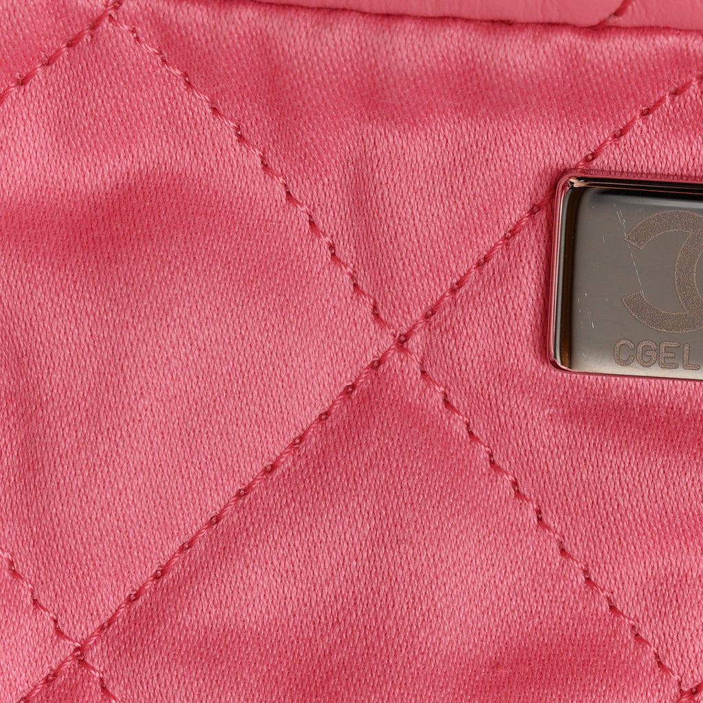 Shiny Calfskin Quilted Chanel 22 Drawstring Bag Pink