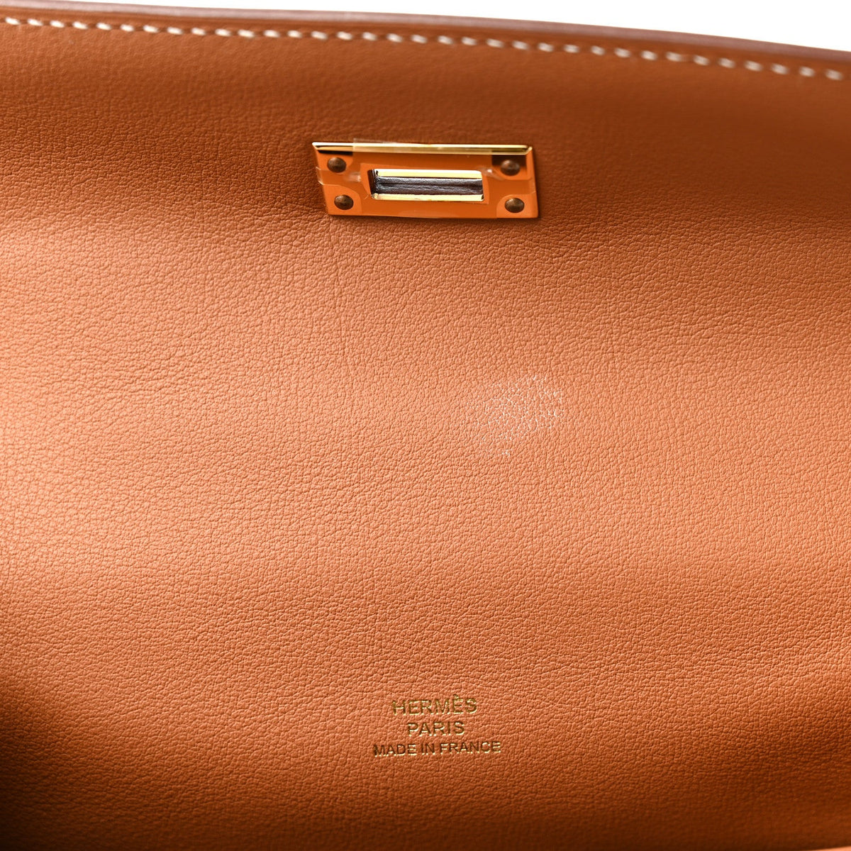 Swift Kelly Pochette Clutch Gold