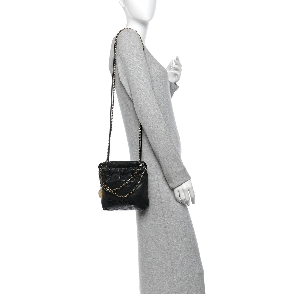 Shiny Caviar Quilted Monochrome Mini Chanel 22 Black