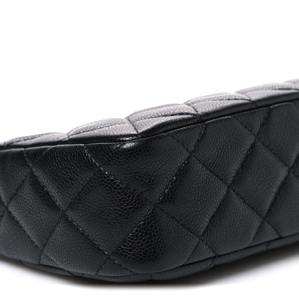Caviar Quilted Purse With Chain Black