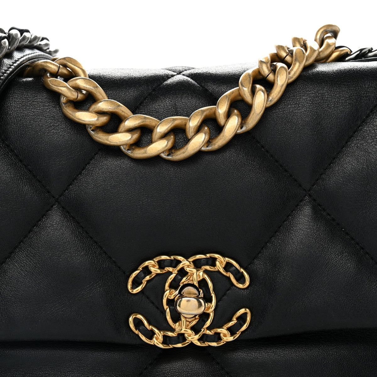 Goatskin Quilted Medium Chanel 19 Flap Black