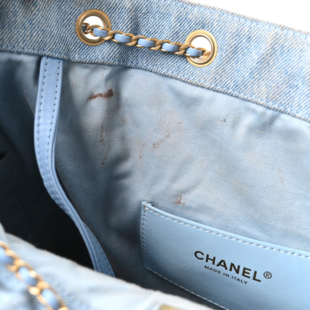 Washed Denim Quilted Medium Chanel 25 Handbag Blue