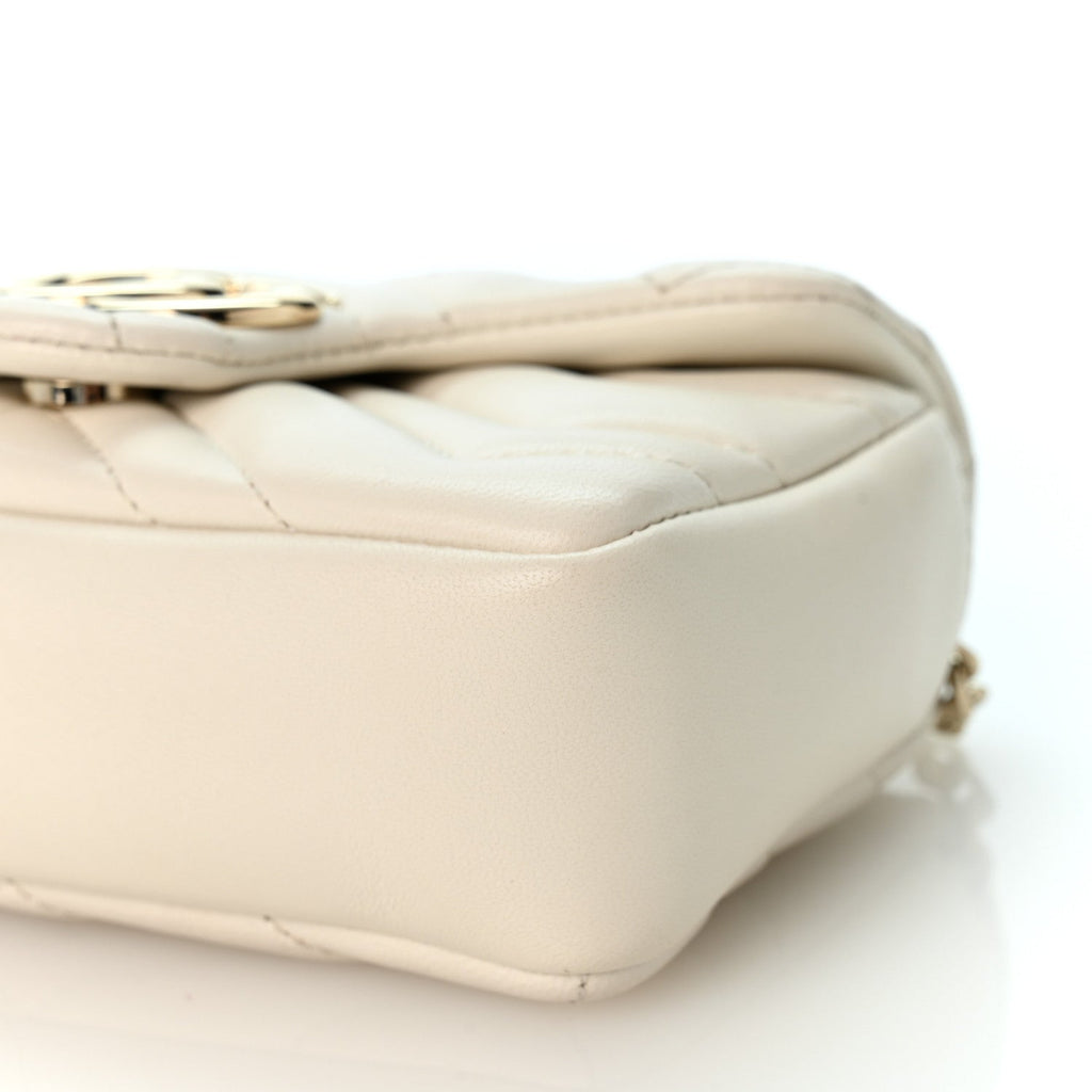 Lambskin Matelasse Mini GG Marmont Shoulder Bag White
