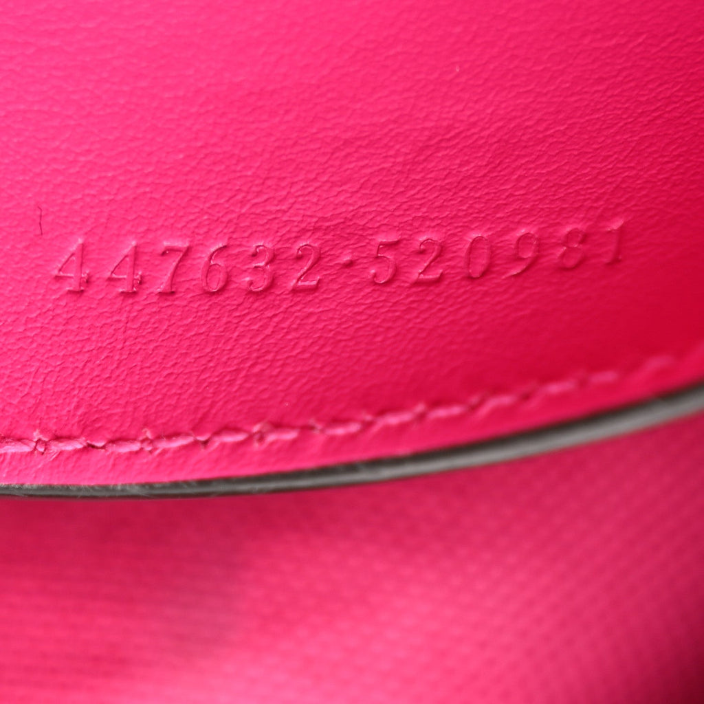 Calfskin Matelasse Monochrome Small GG Marmont Chain Shoulder Bag Classic Fuxia