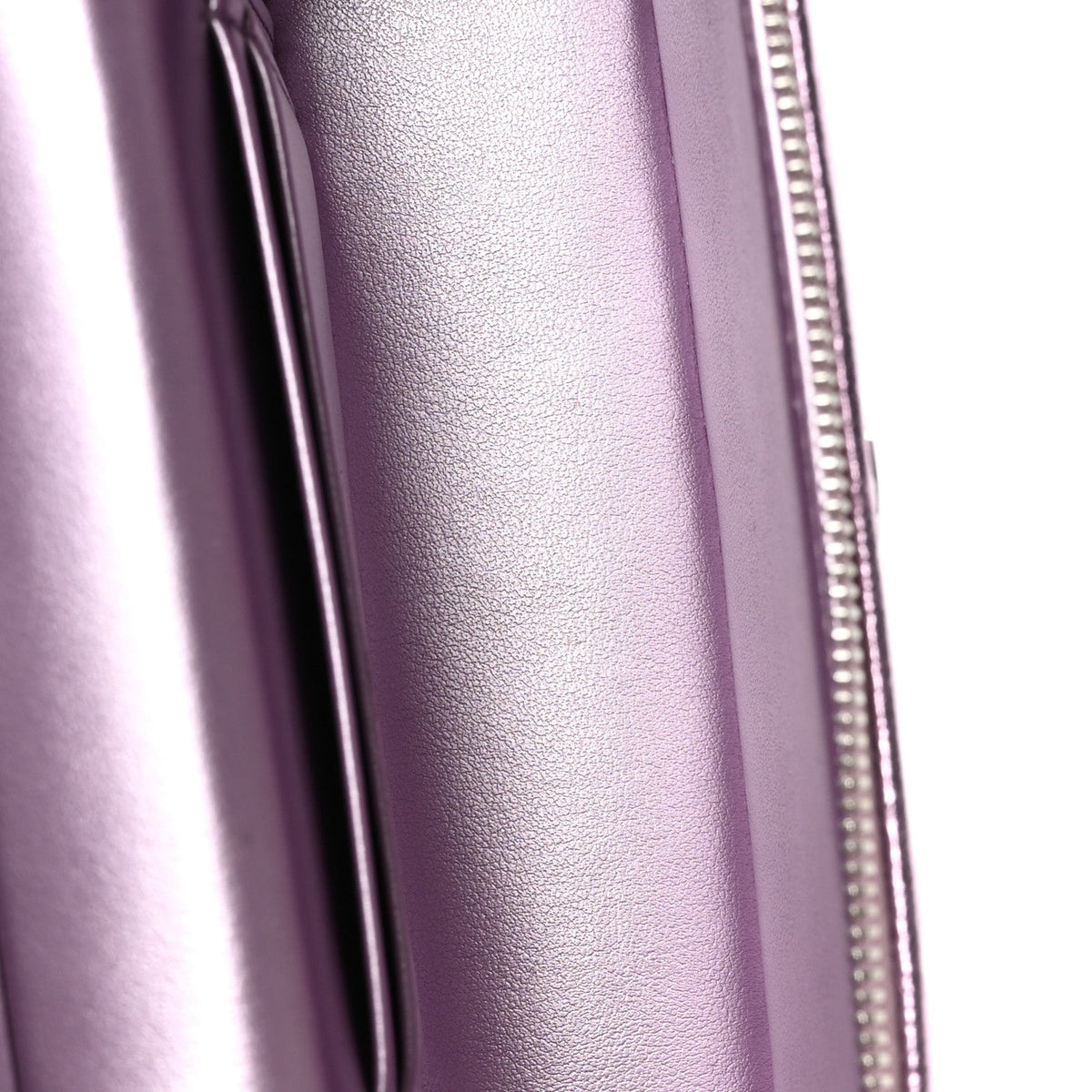 Metallic Calfskin Quilted Slim Vanity With Chain Pink