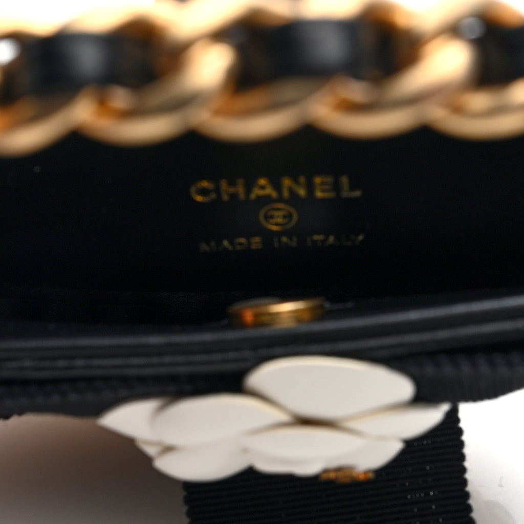 Lambskin Quilted Round Camellia Mini Clutch Black