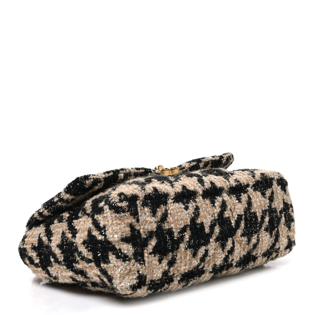 Tweed Large Chanel 19 Flap Beige Black