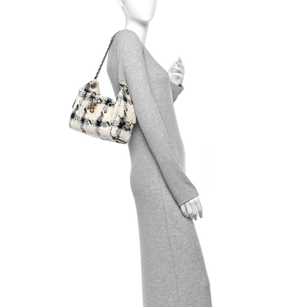 Tweed Quilted Mini Chanel 25 Handbag White Ecru Black