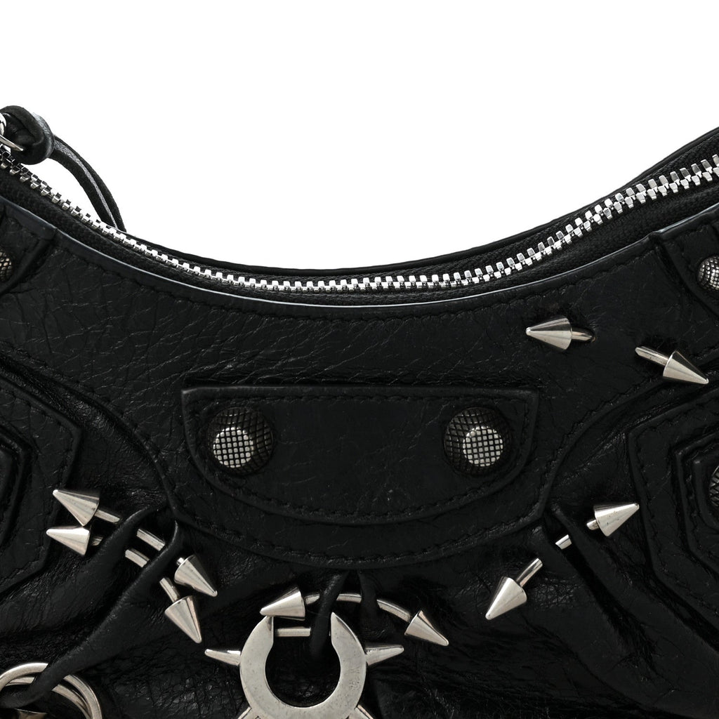 Agneau Arena Pierced Le Cagole Shoulder Bag XS Black