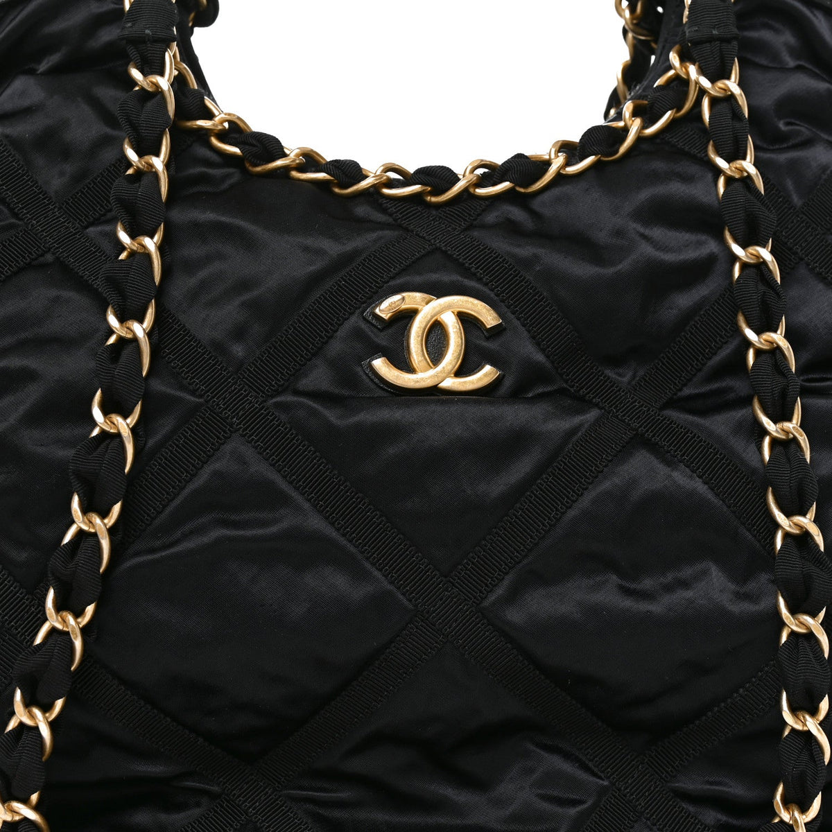 Nylon Grosgrain Quilted Lifestyle Shopping Tote Black