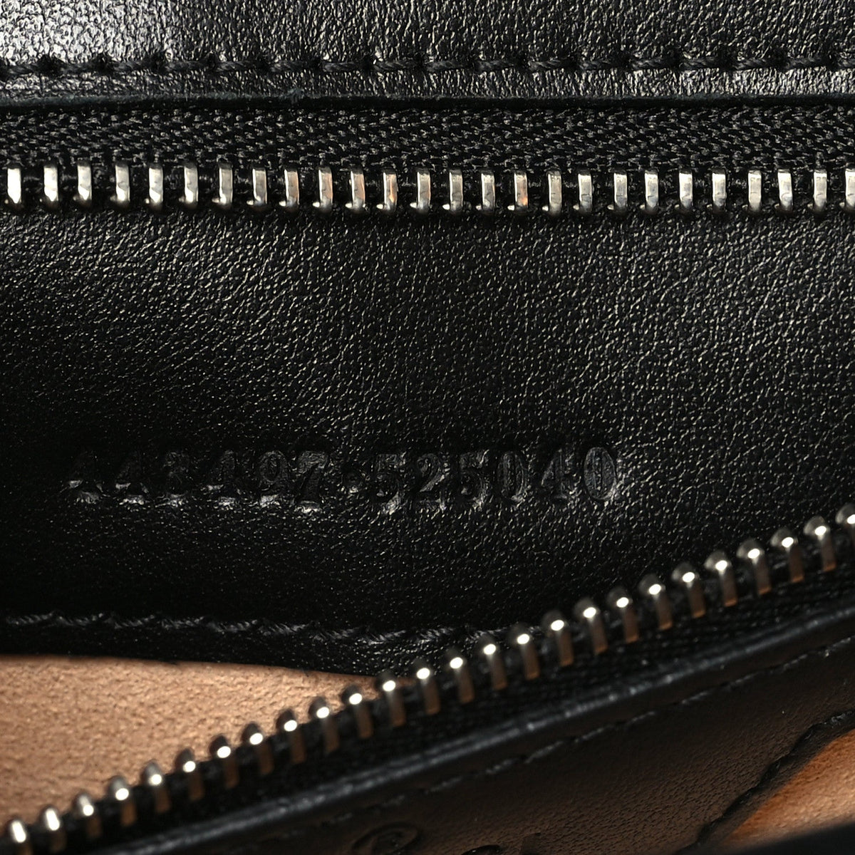 Calfskin Matelasse Aria Small GG Marmont Shoulder Bag Black