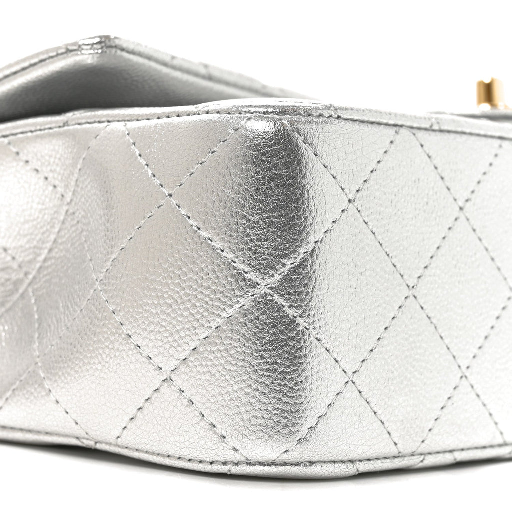 Metallic Caviar Quilted Top Handle East West Flap Silver