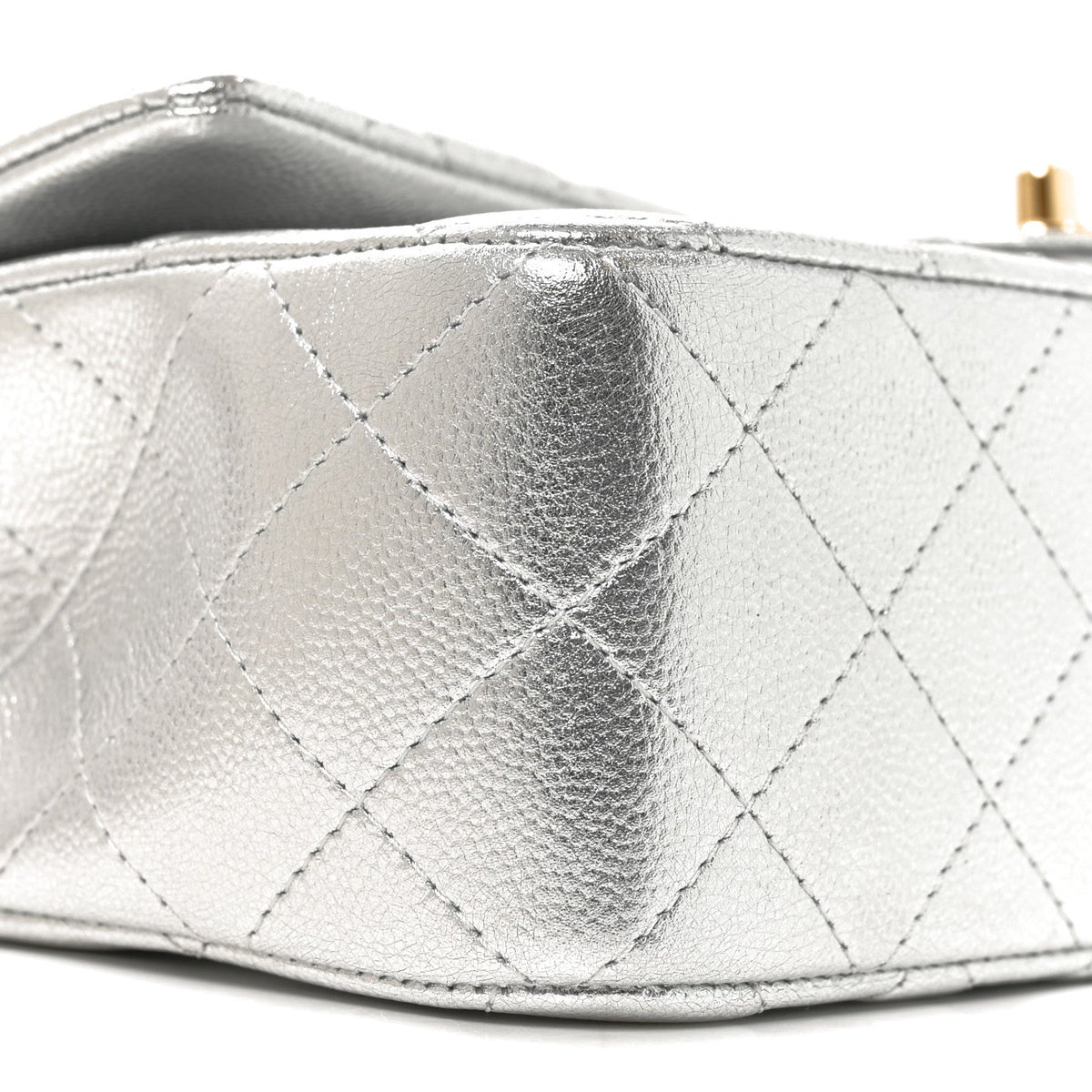 Metallic Caviar Quilted Top Handle East West Flap Silver