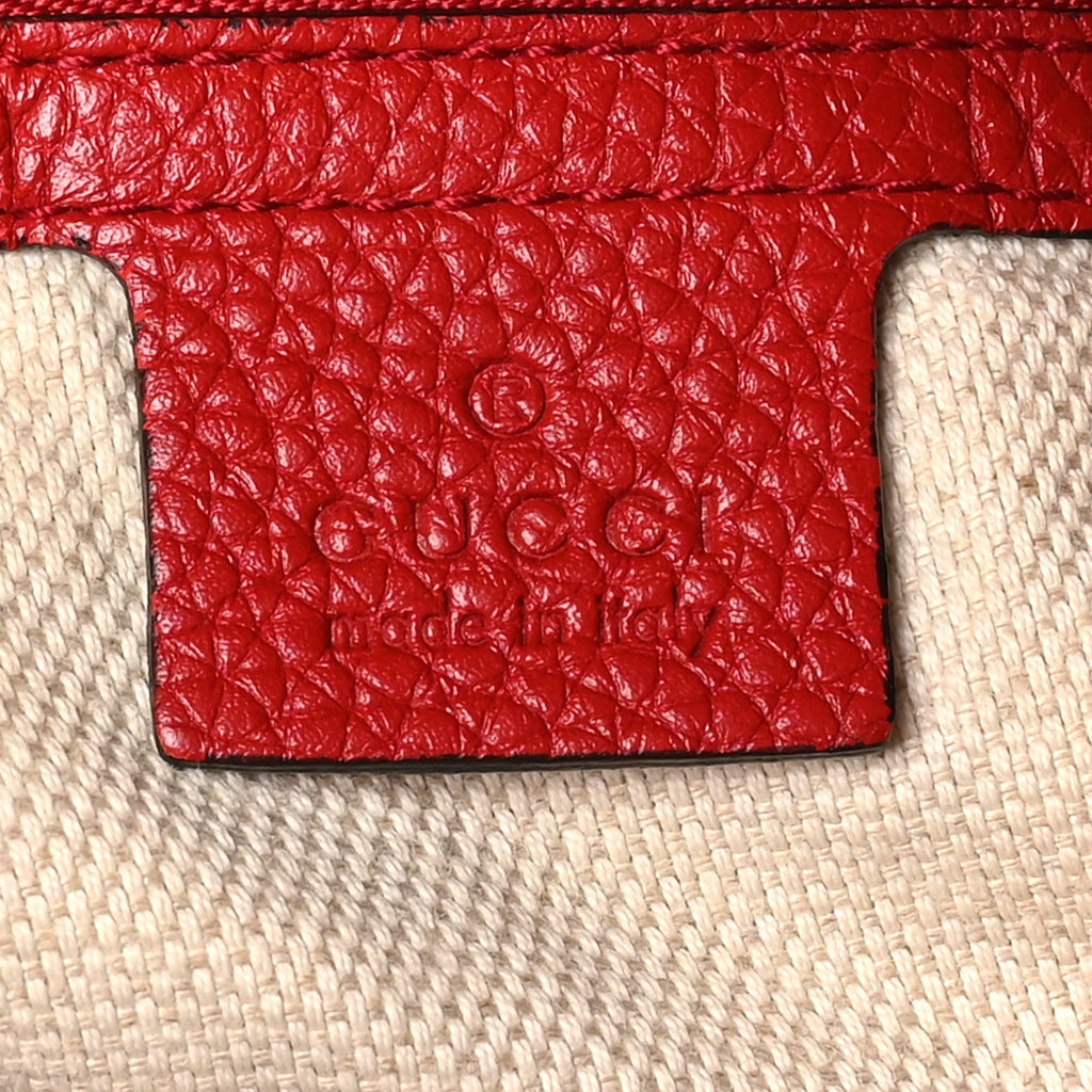 Pebbled Calfskin Large Soho Hobo Tabasco Red