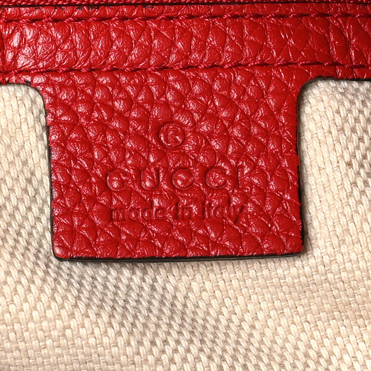 Pebbled Calfskin Large Soho Hobo Tabasco Red