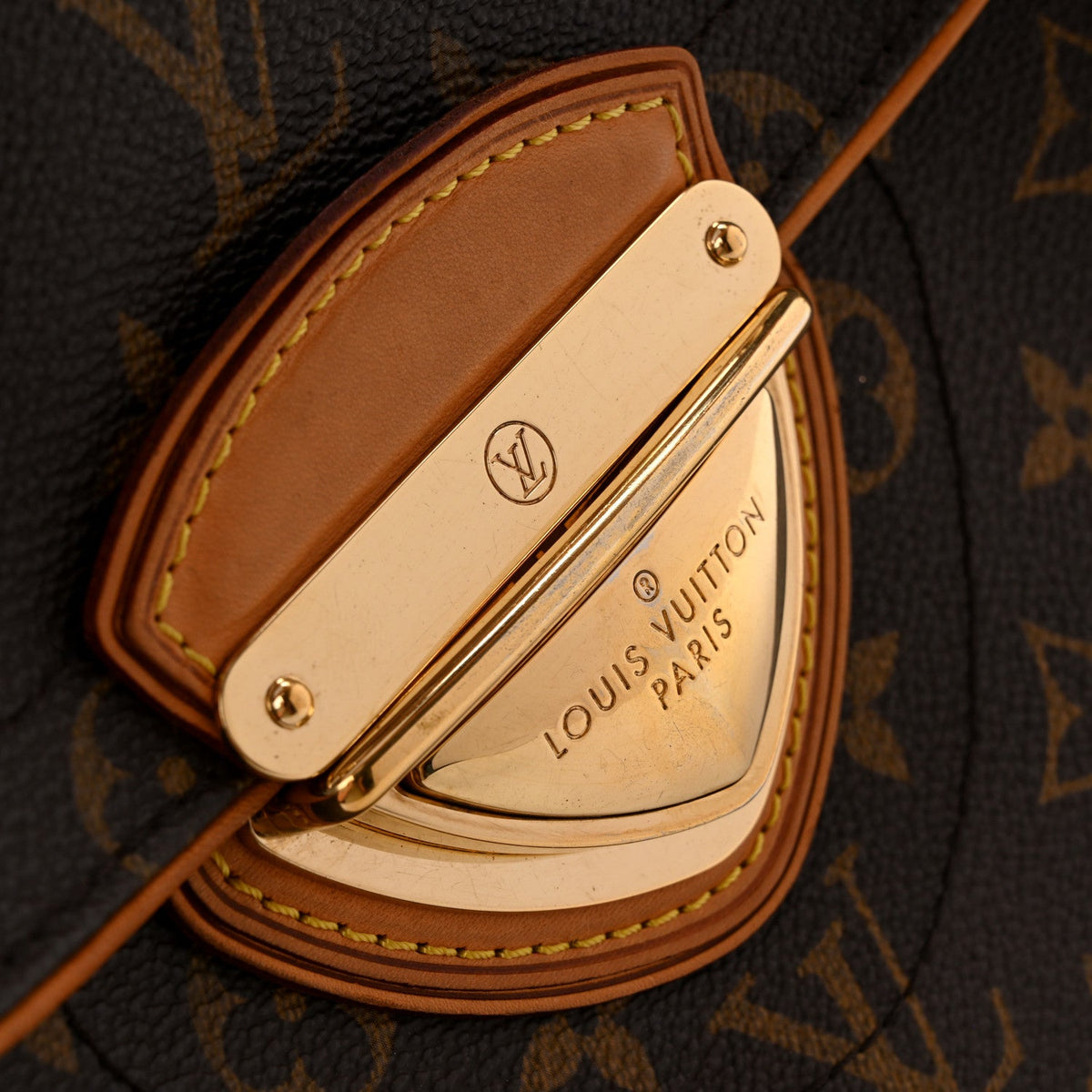 Monogram Beverly MM