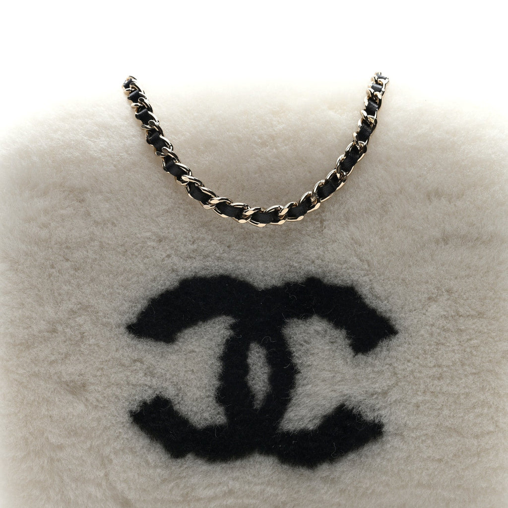 Muff Shearling Lambskin Bag Ecru Black