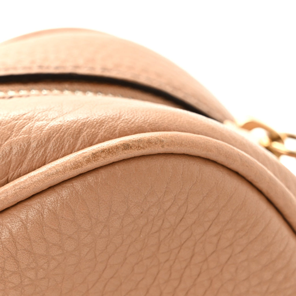 Pebbled Calfskin Small Soho Disco Bag Camelia