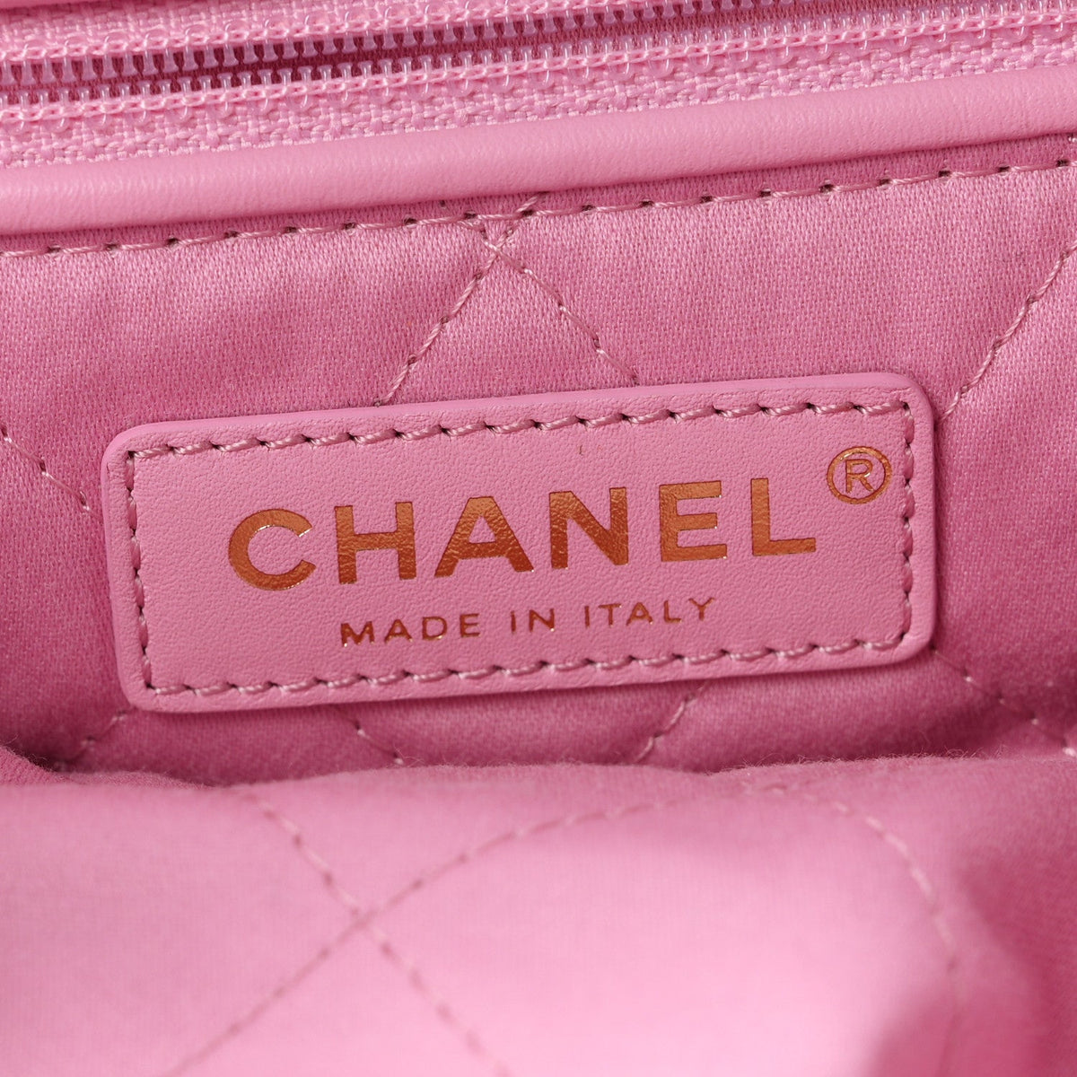 Shiny Calfskin Quilted Small Chanel 22 Pink