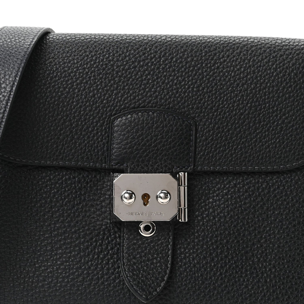Togo Sac A Depeches 21 Messenger Bag Black