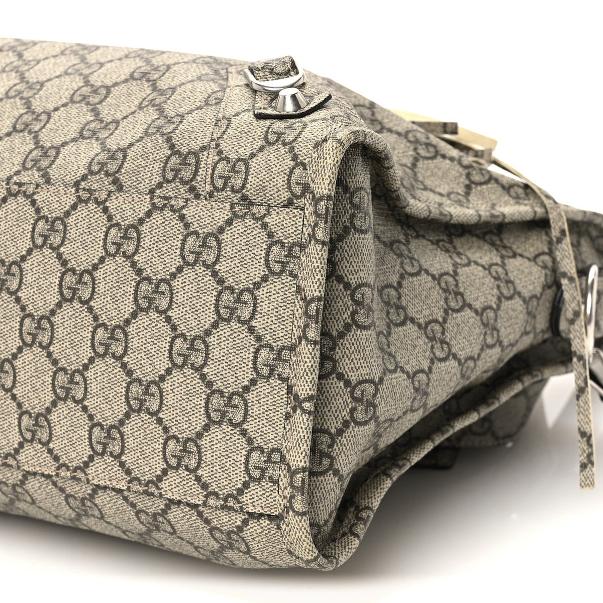 X GUCCI GG Supreme Monogram Neo Classic Silver Hardware City Beige Ebony